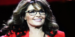 NY Republicans Host Sarah Palin at Gala—in a Damn Pandemic